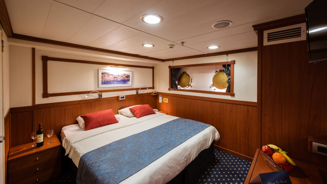 Cat C cabin interior on Galileo cruise ship