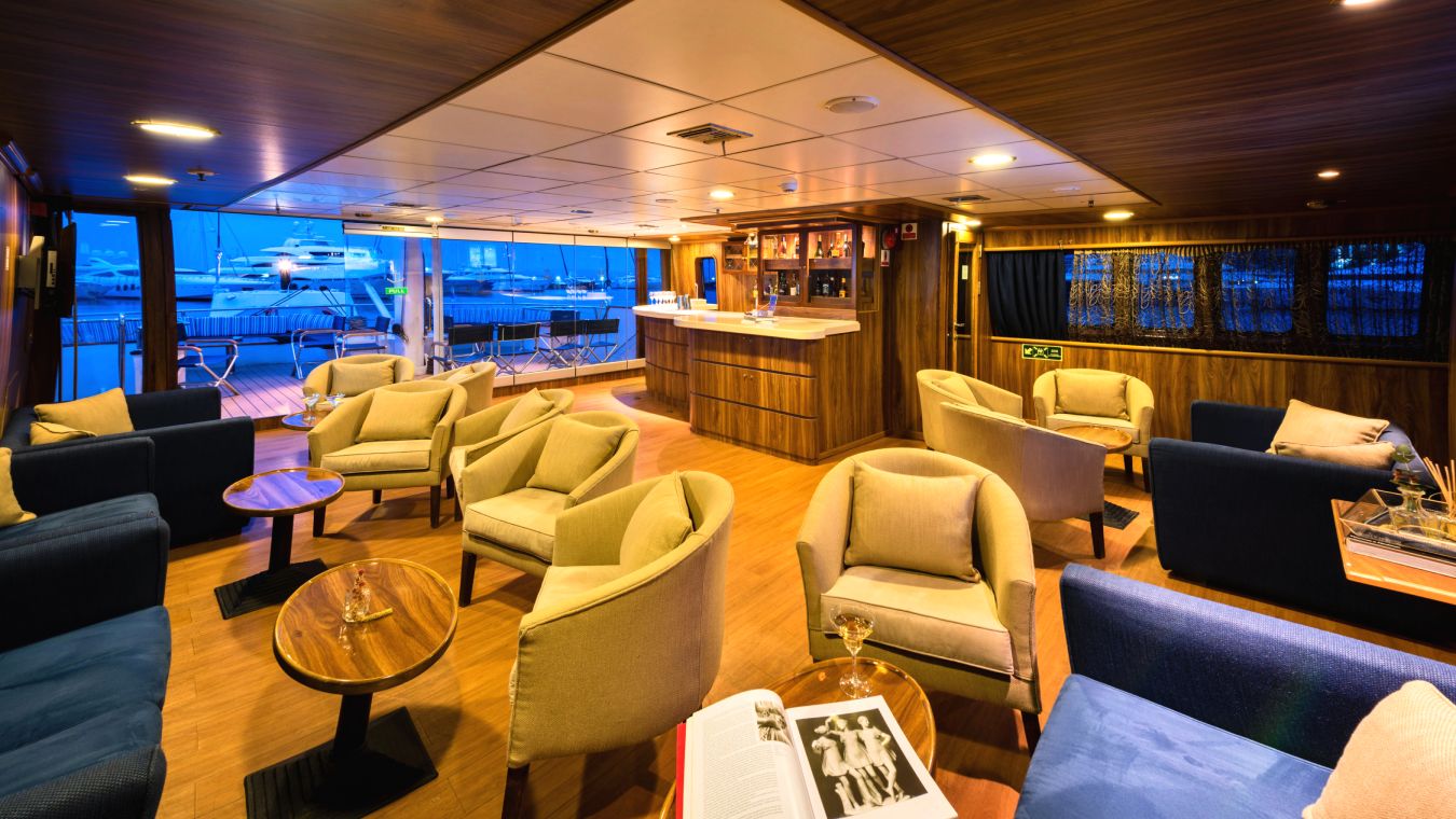 Panorama indoor bar and lounge area on the upper deck