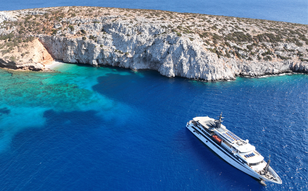 ariety_cruises_Voyager_Mystery_cruise