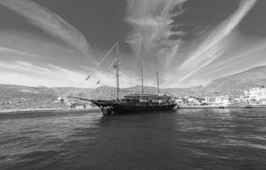 Variety Cruises boat in black and white colours