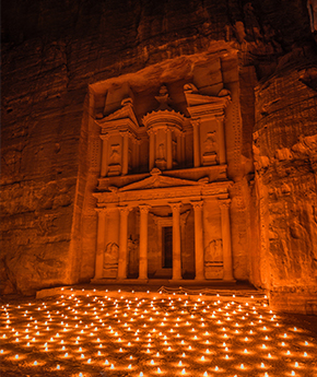 Petra the archaelogical area in Jordan by night