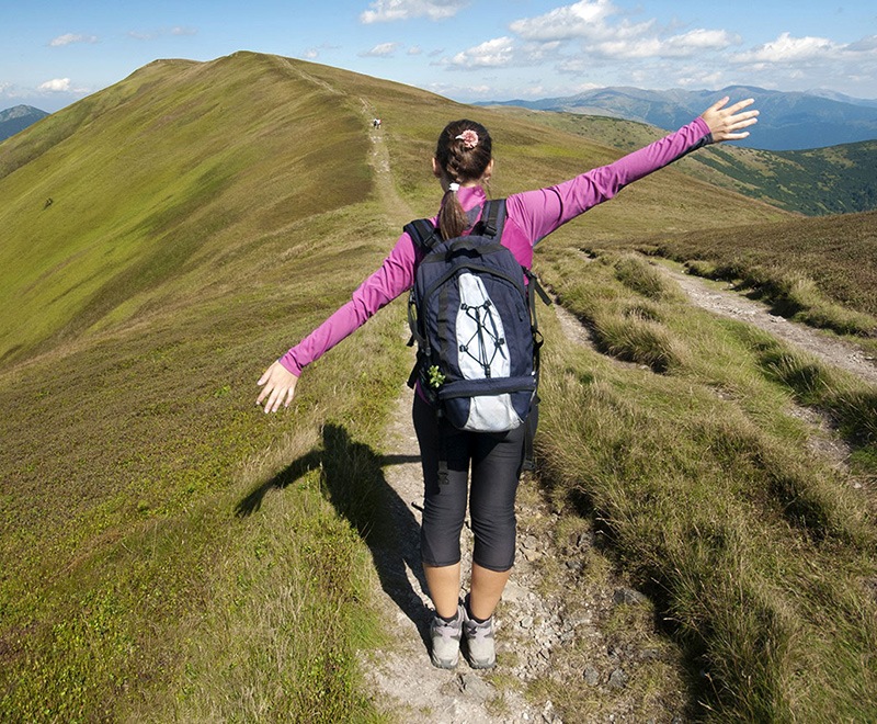 People hicking on the mountaints with variety Cruises